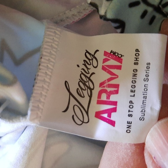 Legging Army NWT Sublimation Series Adventure Pants Leggings One Size 3-9 - Picture 5 of 7